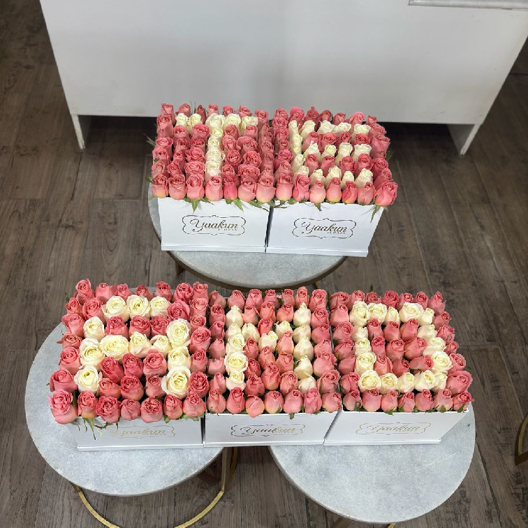 Juego de cajas blancas con te amo rosa rosita y letras blancas